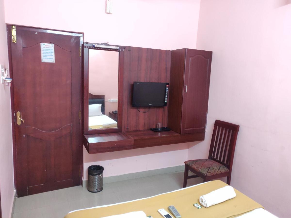 Hotel Harish Rameshwaram Exterior photo